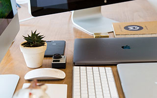 皇马崩了，马竞懵了！西甲欧冠一夜崩盘，只剩巴萨苦苦支撑？